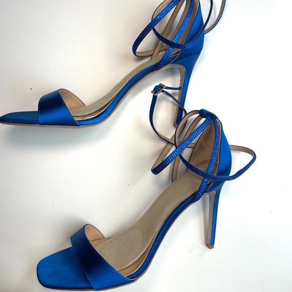 Sapphire heels 🔥 2 for 40 - Picture 3 of 3